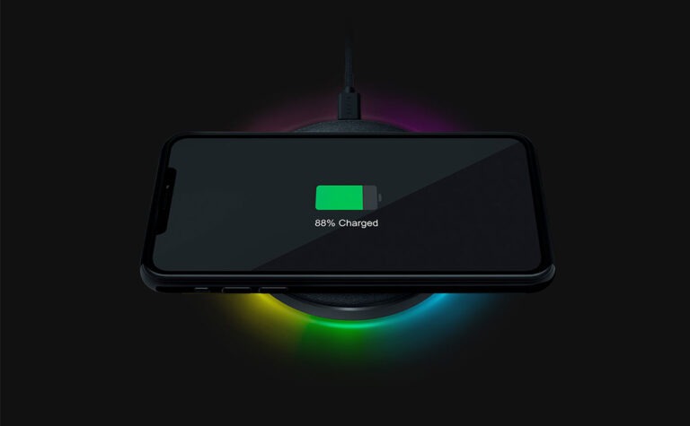 Mobile phones supported by the wireless charger